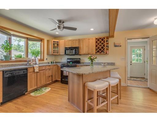 134 Linden Road Melrose, MA 02176 - Photo 14 of 28 Gallery Image 14
