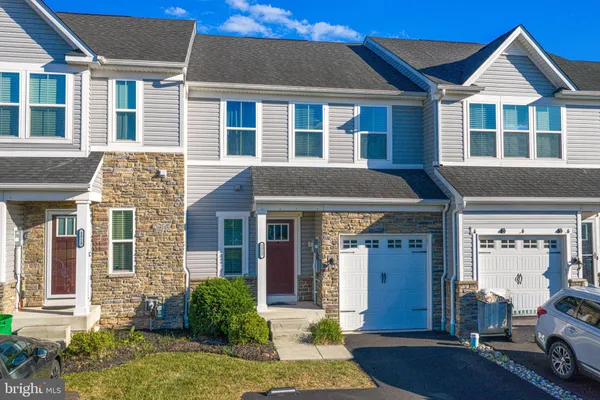 $529,900 | 1517 Emily Court, Hatfield, PA 19440