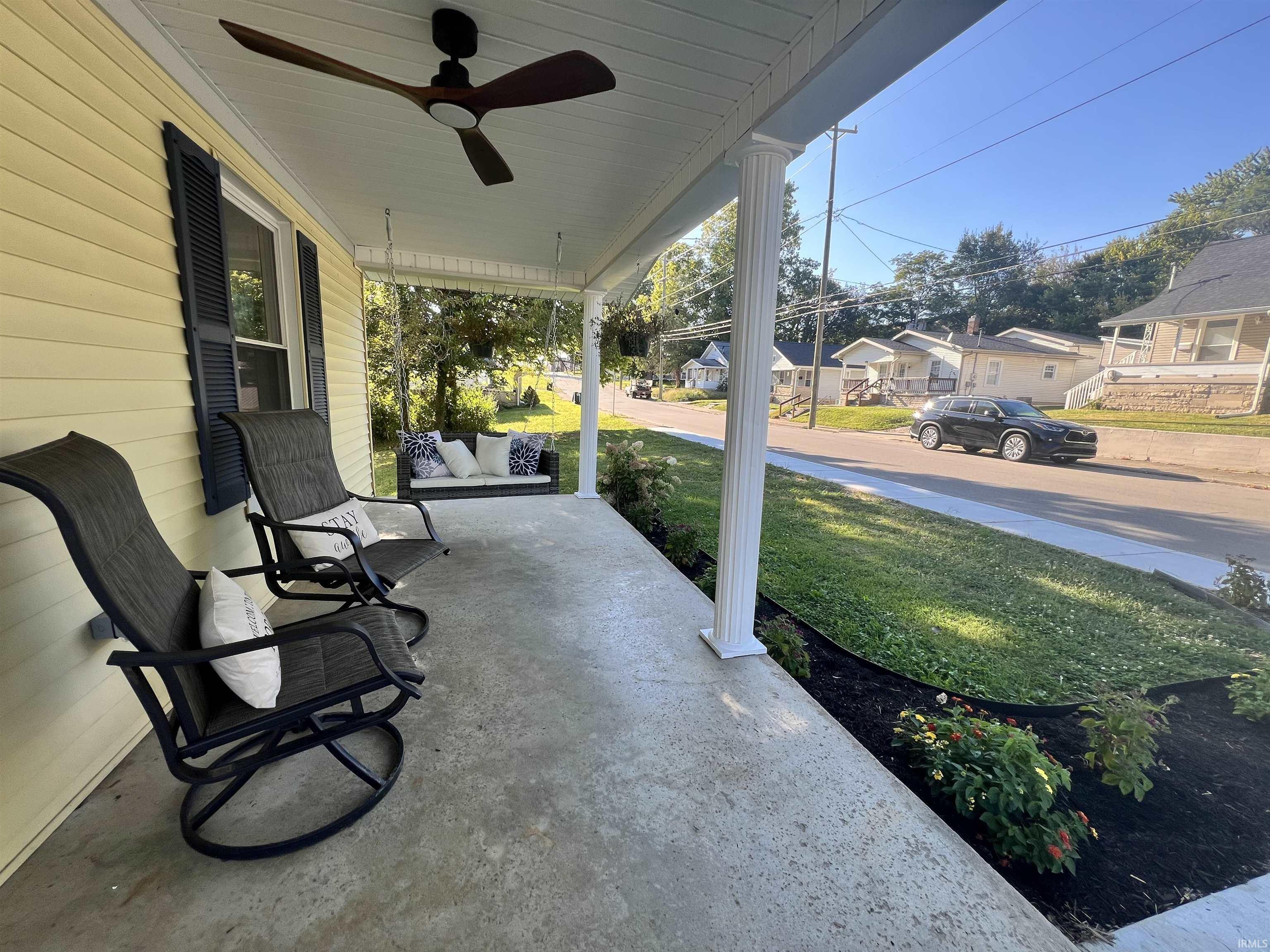 602 17th Street Bedford, IN 47421 - Photo 5 of 32