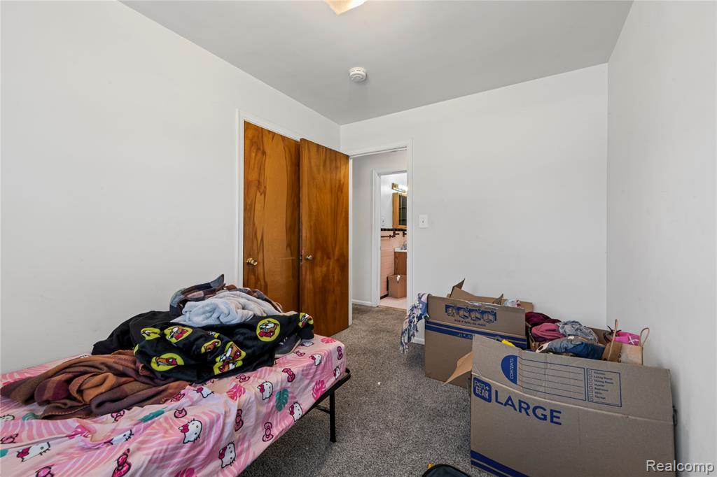 9627 Merriman Road Livonia, MI 48150 - Photo 16 of 38 Gallery Image 16