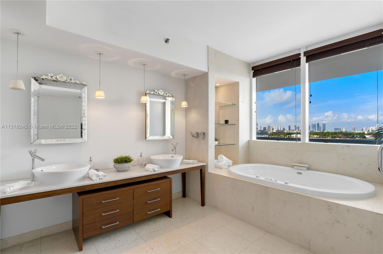 450 Alton Road, Unit 801 Miami Beach, FL 33139 - Photo 8 of 13 Gallery Image 8