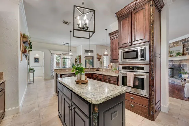 $796,000 | 8308 Johns Way, North Richland Hills, TX 76182