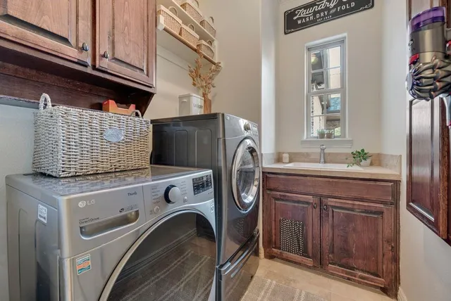 $796,000 | 8308 Johns Way, North Richland Hills, TX 76182