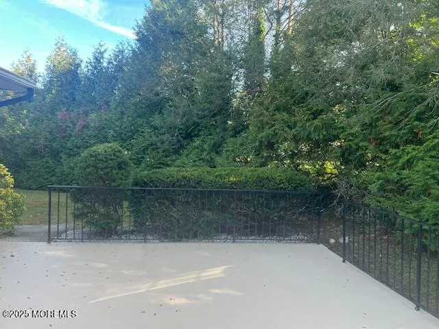 $2,000 | 11 Acacia Row, Toms River, NJ 08755