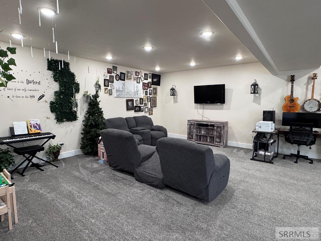 4024 East 66 North Rigby, ID 83442 - Photo 32 of 66 Family Room