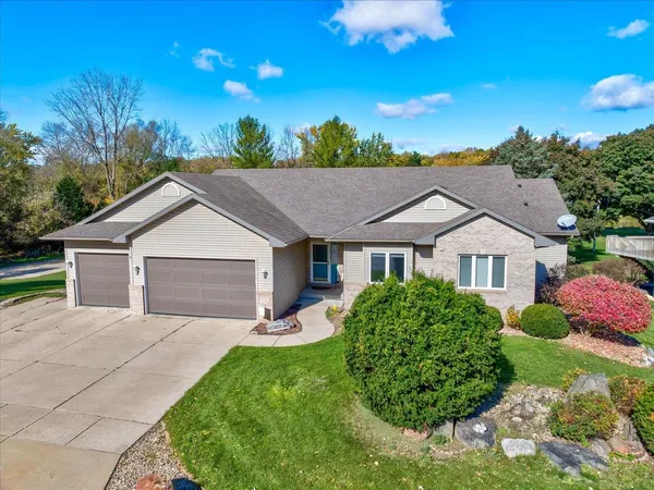 332 Harvard Drive, DeForest, WI 53532