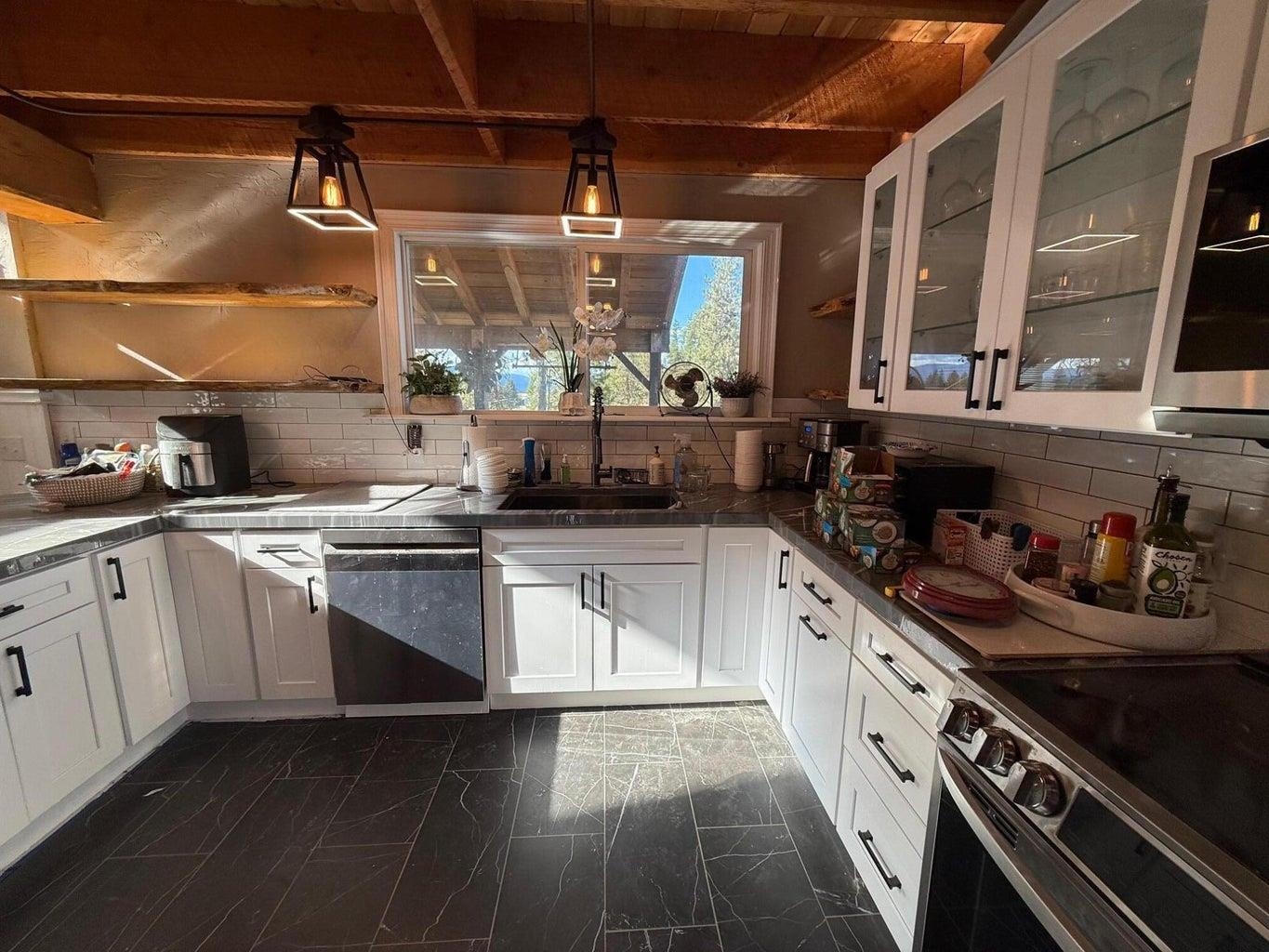 3226 Flyckt Road Chewelah, WA 99109 - Photo 4 of 25