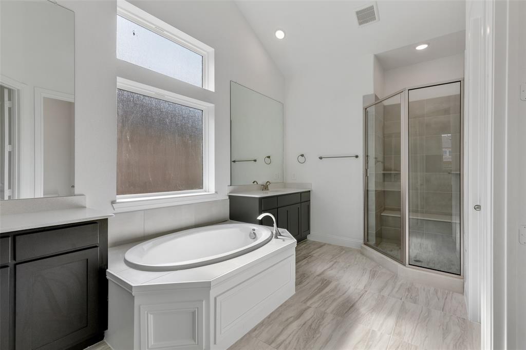 13056 Risen Star Road Frisco, TX 75035 - Photo 17 of 35