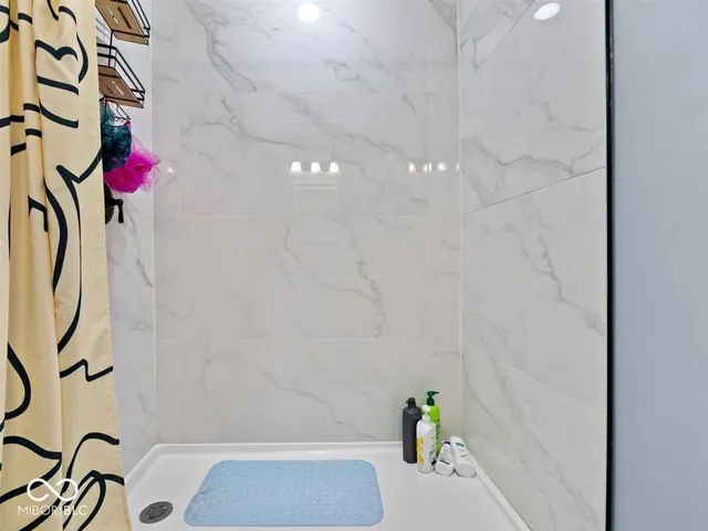 $225,000 | 2127 Sugar Grove Avenue, Indianapolis, IN 46202