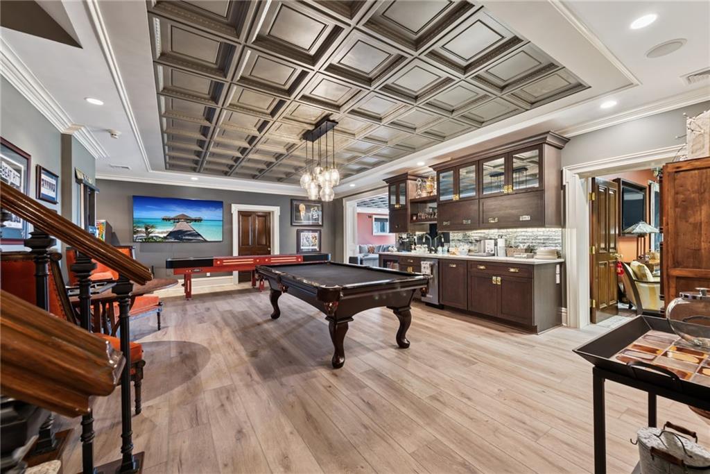 152 Justabout Road Venetia, PA 15367 - Photo 39 of 50 a room with lots of furniture and a wooden floor