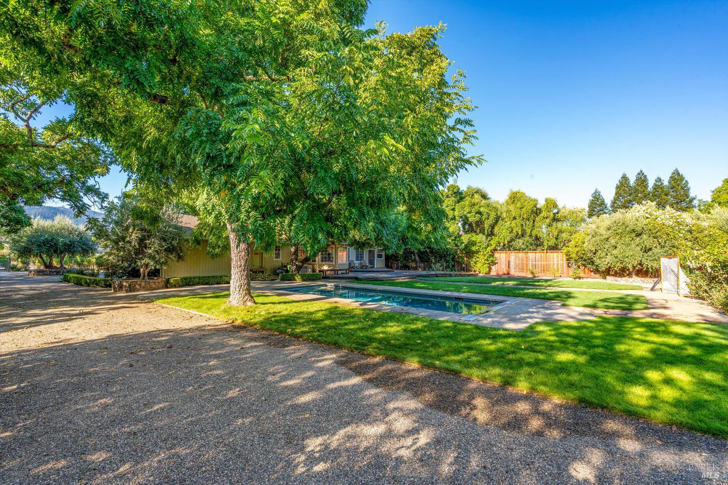 20 Rosedale Road Calistoga, CA 94515 - Photo 44 of 47 a view of a house with a yard and basketball court