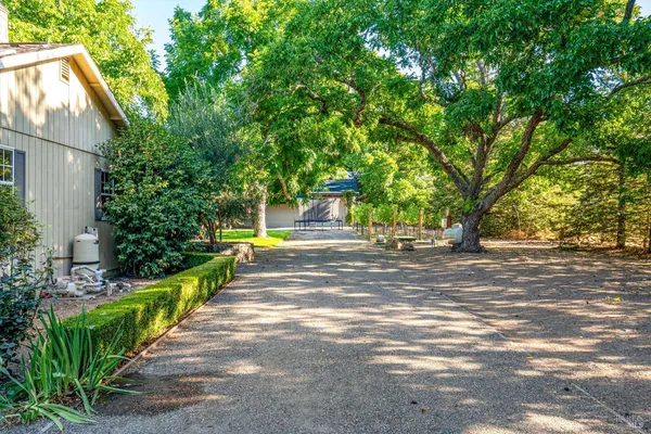 $3,900,000 | 20 Rosedale Road, Calistoga, CA 94515