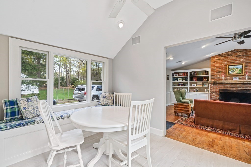 5 Berkeley Road Wellesley, MA 02482 - Photo 8 of 41