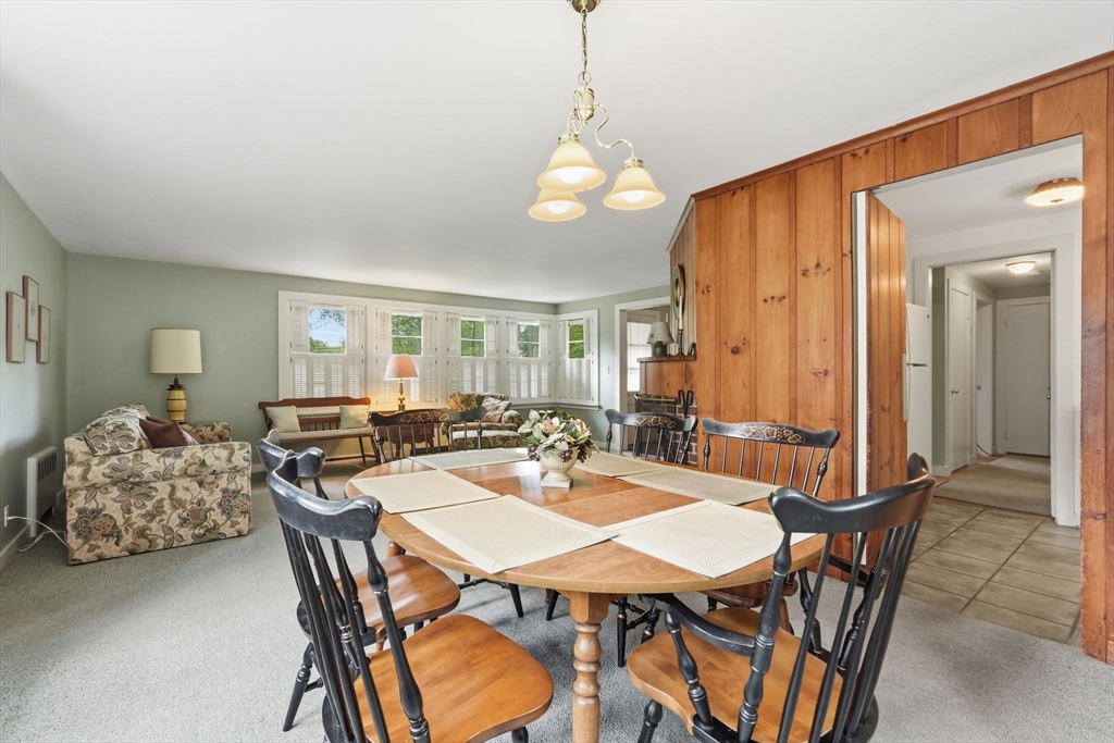 102 Blue Hills Road Amherst, MA 01002 - Photo 10 of 40