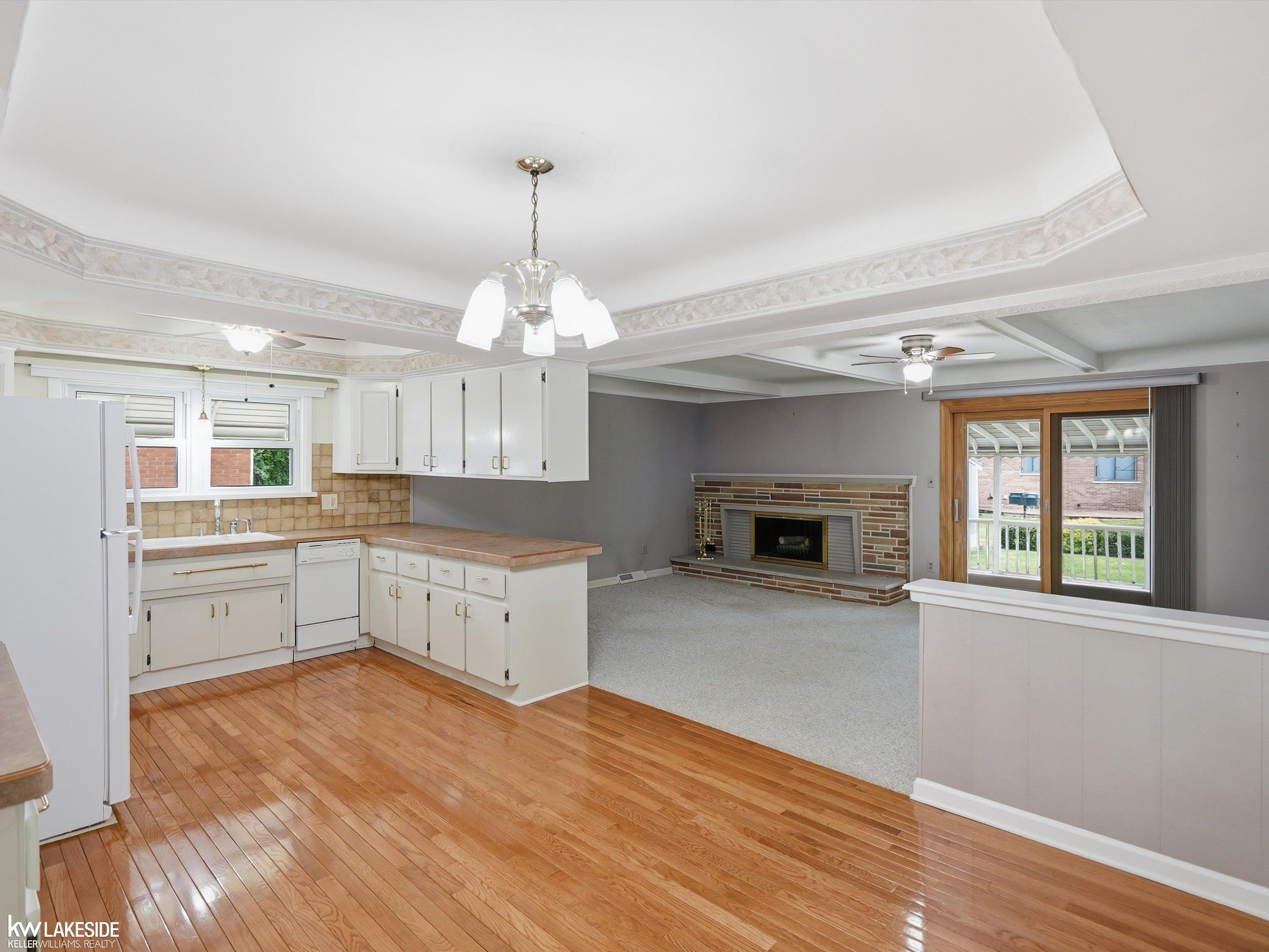34265 Greentrees Road Sterling Heights, MI 48312 - Photo 12 of 41
