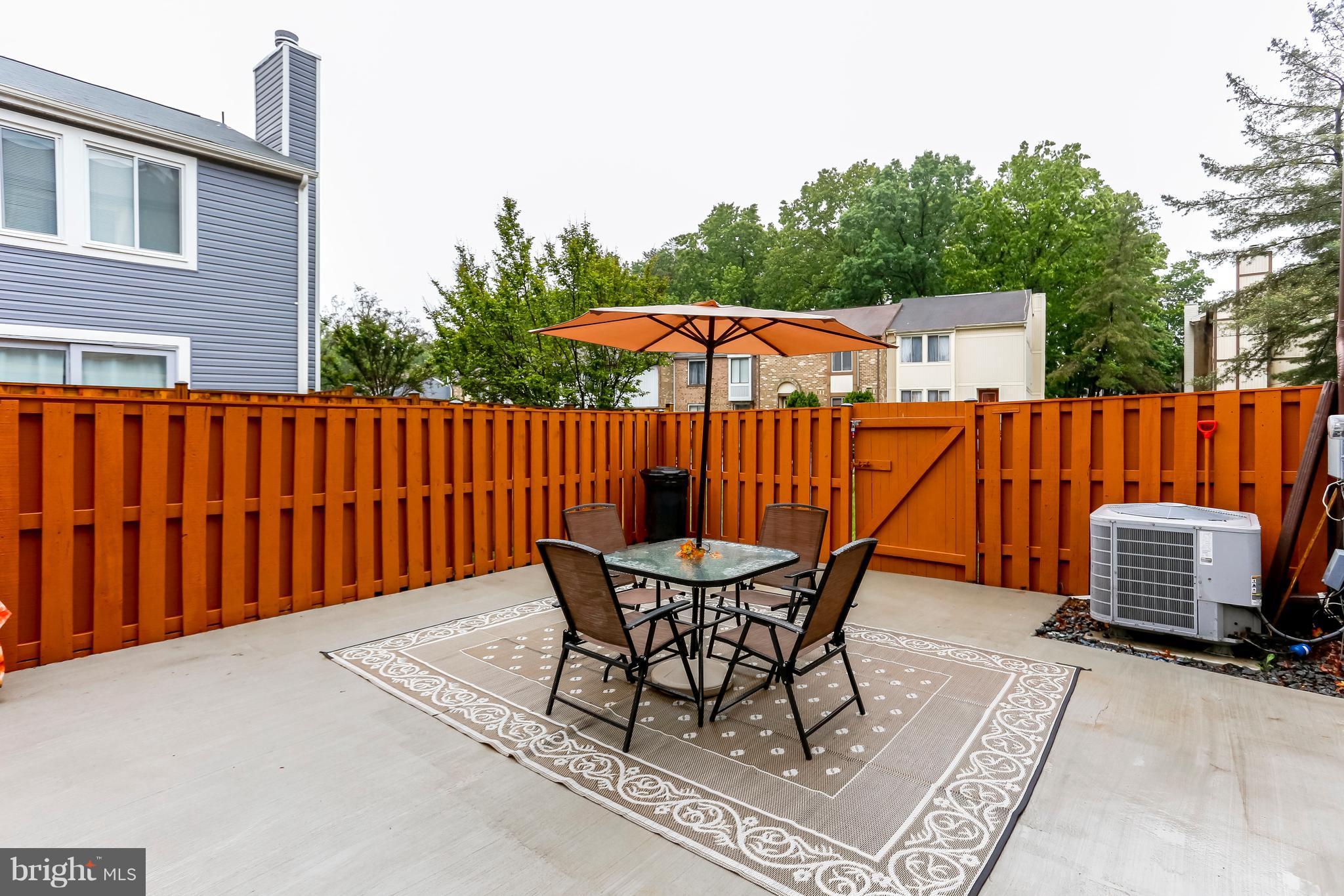 8723 Ridge Hollow Court Springfield, VA 22152 - Photo 3 of 29 Exterior (Rear).