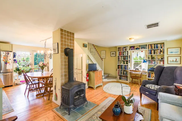 $499,000 | 522 Ferry Road, Islesboro, ME 04848