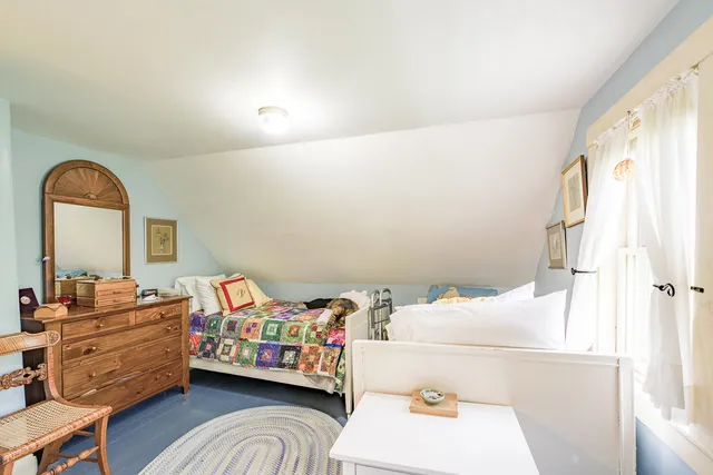 $499,000 | 522 Ferry Road, Islesboro, ME 04848