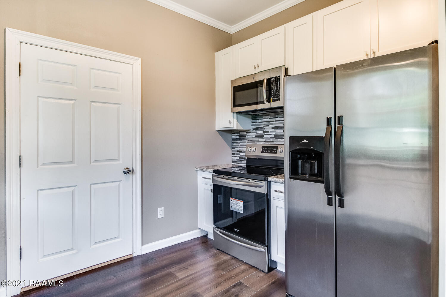 907 Piat Road Youngsville, LA 70592 - Photo 7 of 18 Gallery Image 7