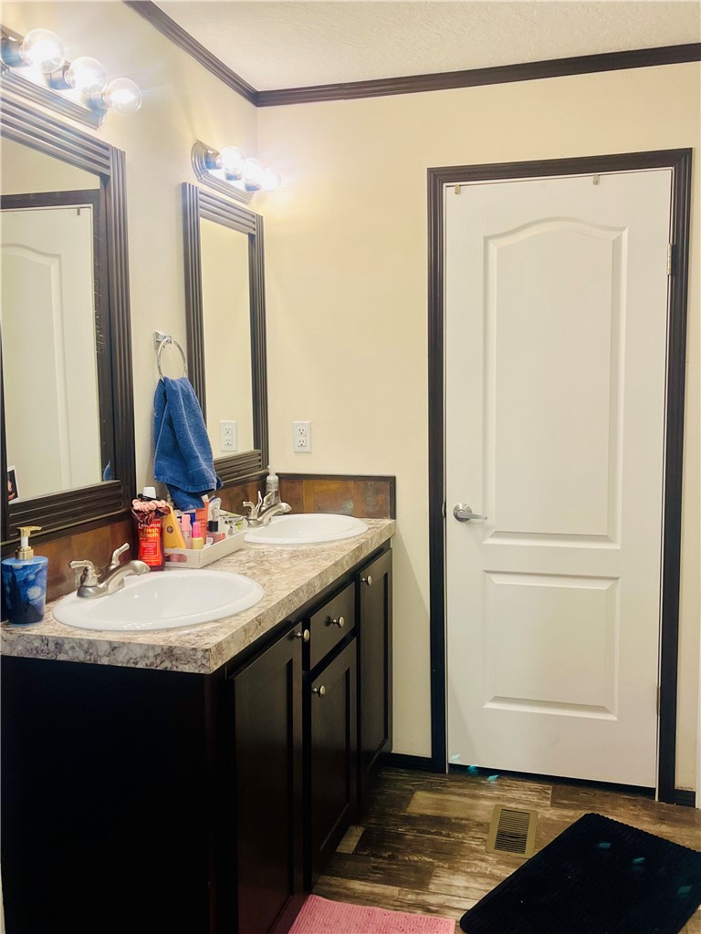 2704 Walhalla Highway Six Mile, SC 29682 - Photo 19 of 37