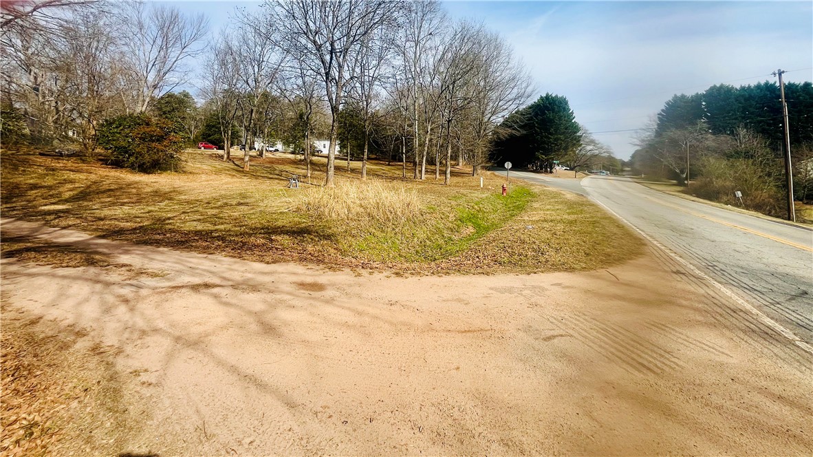 2704 Walhalla Highway Six Mile, SC 29682 - Photo 26 of 37