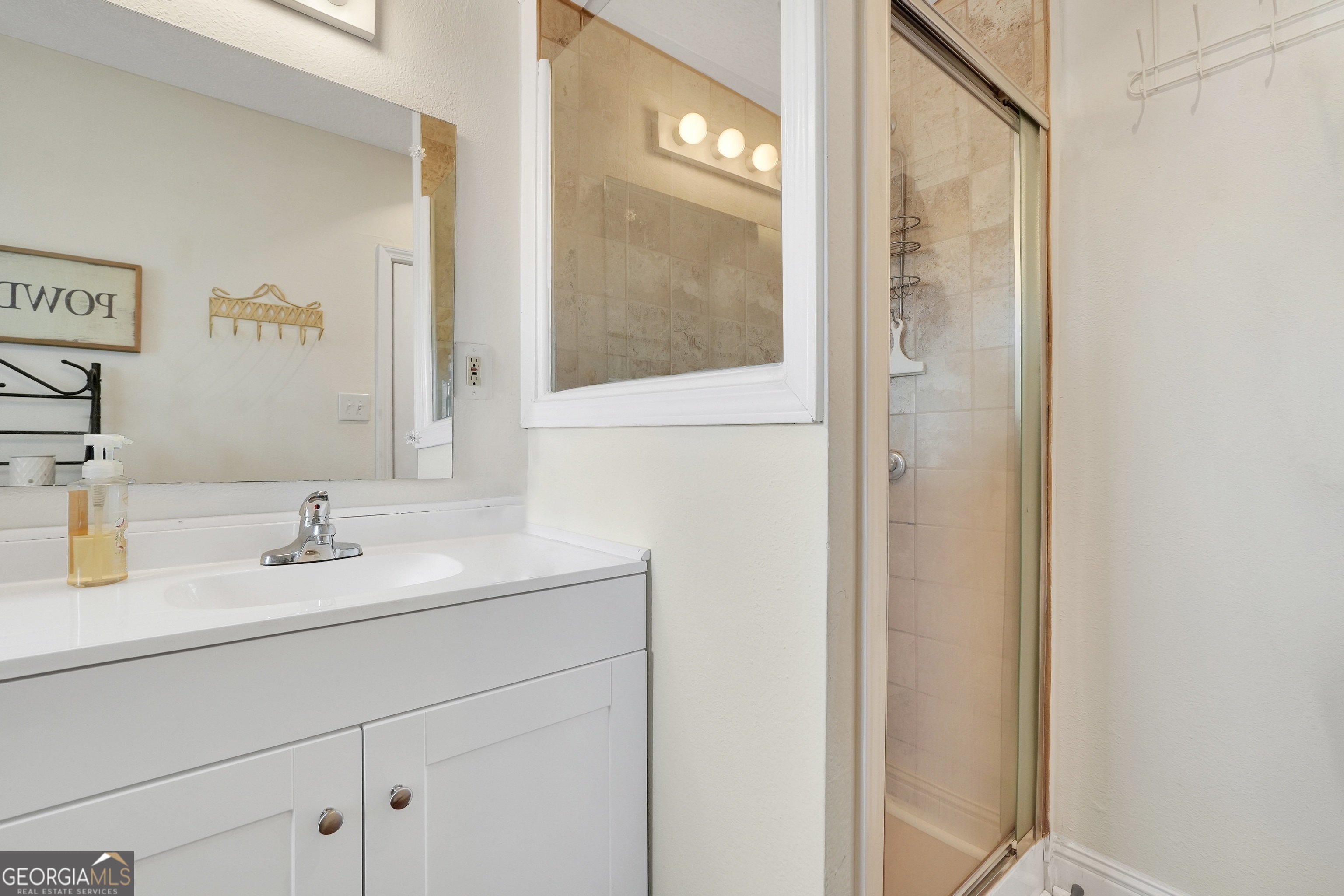 216 Deep Water Road Mansfield, GA 30055 - Photo 25 of 51