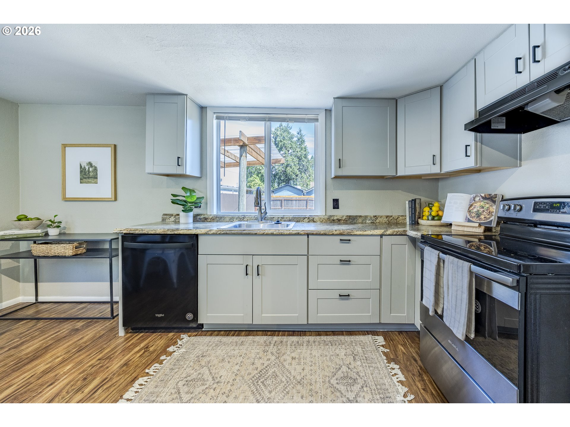 1222 E Street Springfield, OR 97477 - Photo 16 of 45