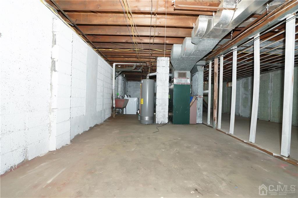 59 Willow Road Metuchen, NJ 08840 - Photo 21 of 23 a view of small space