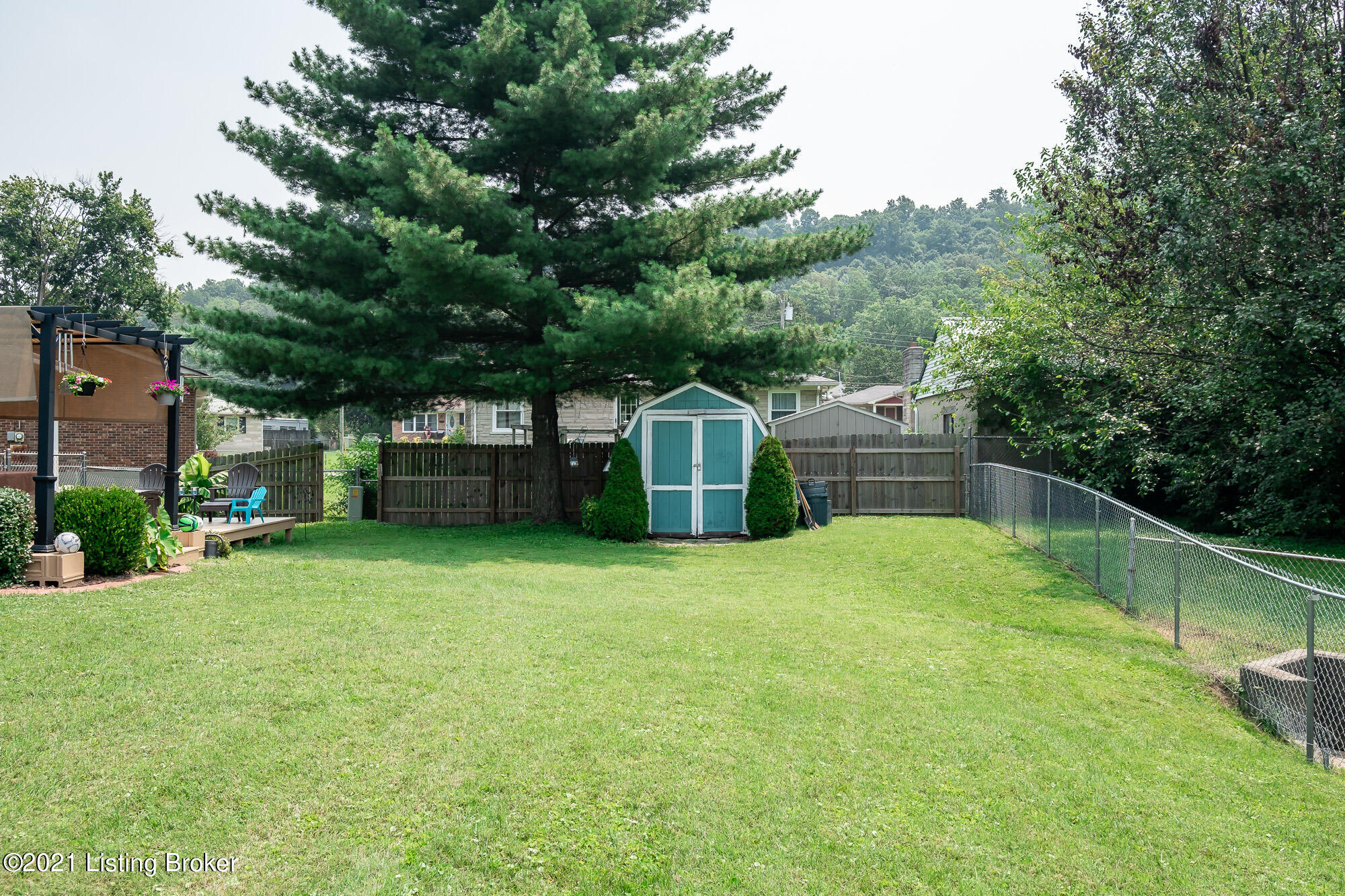 3210 Rome Road Louisville, KY 40216 - Photo 29 of 32 Small-28