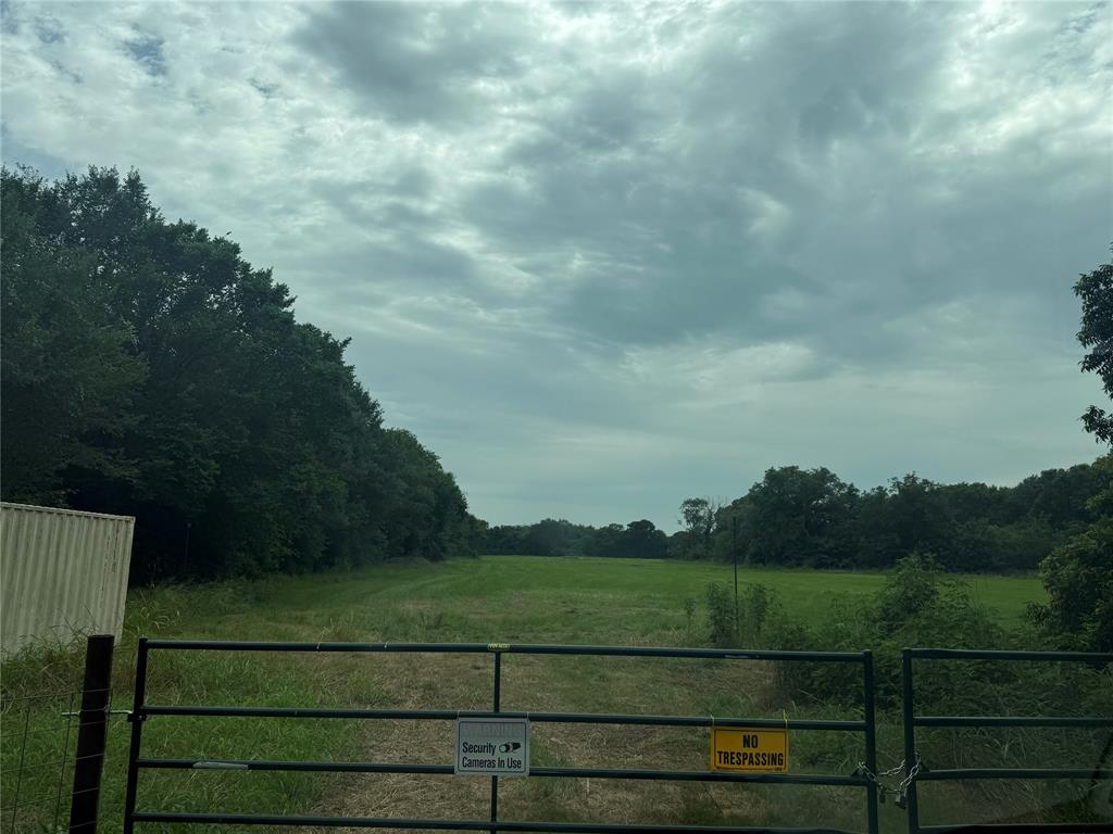313 Co Road Terrell, TX 75161 - Photo 2 of 7 Front Gate