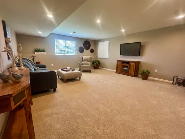 $435,000 | 1256 Cameron Circle, Neenah, WI 54956