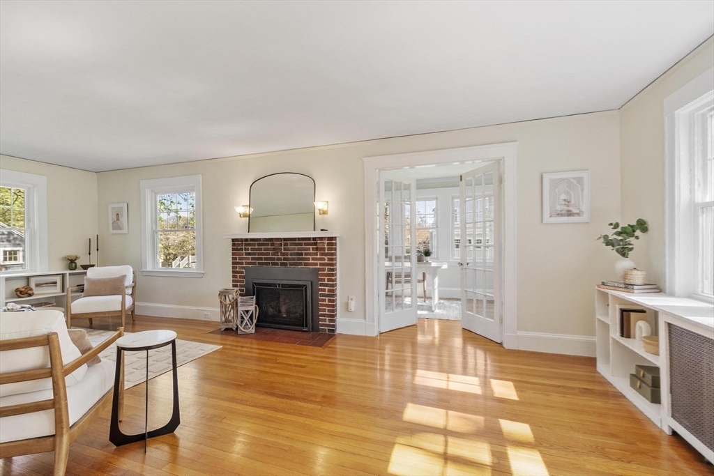 54 Pratt Street Reading, MA 01867 - Photo 16 of 41