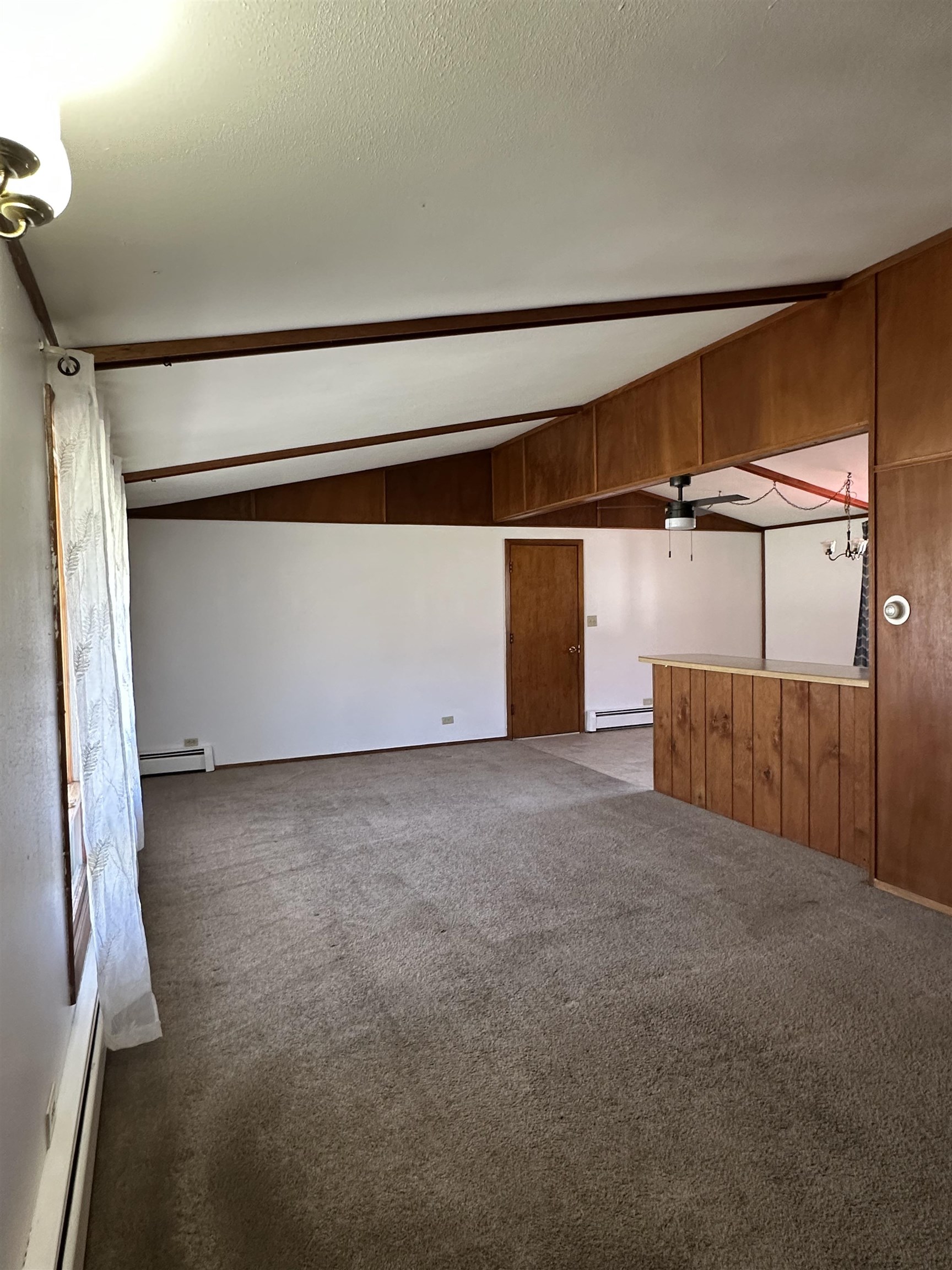 14400-3 3 Mile Road Savanna, IL 61074 - Photo 2 of 19 a view of an empty room