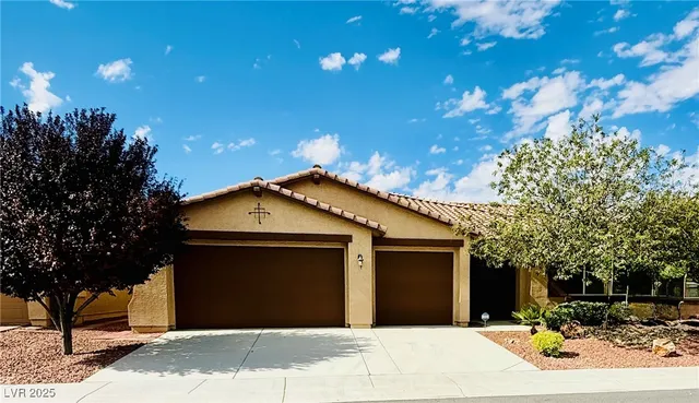 $2,400 | 4317 La Romita Street, Pahrump, NV 89061