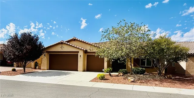 $2,400 | 4317 La Romita Street, Pahrump, NV 89061