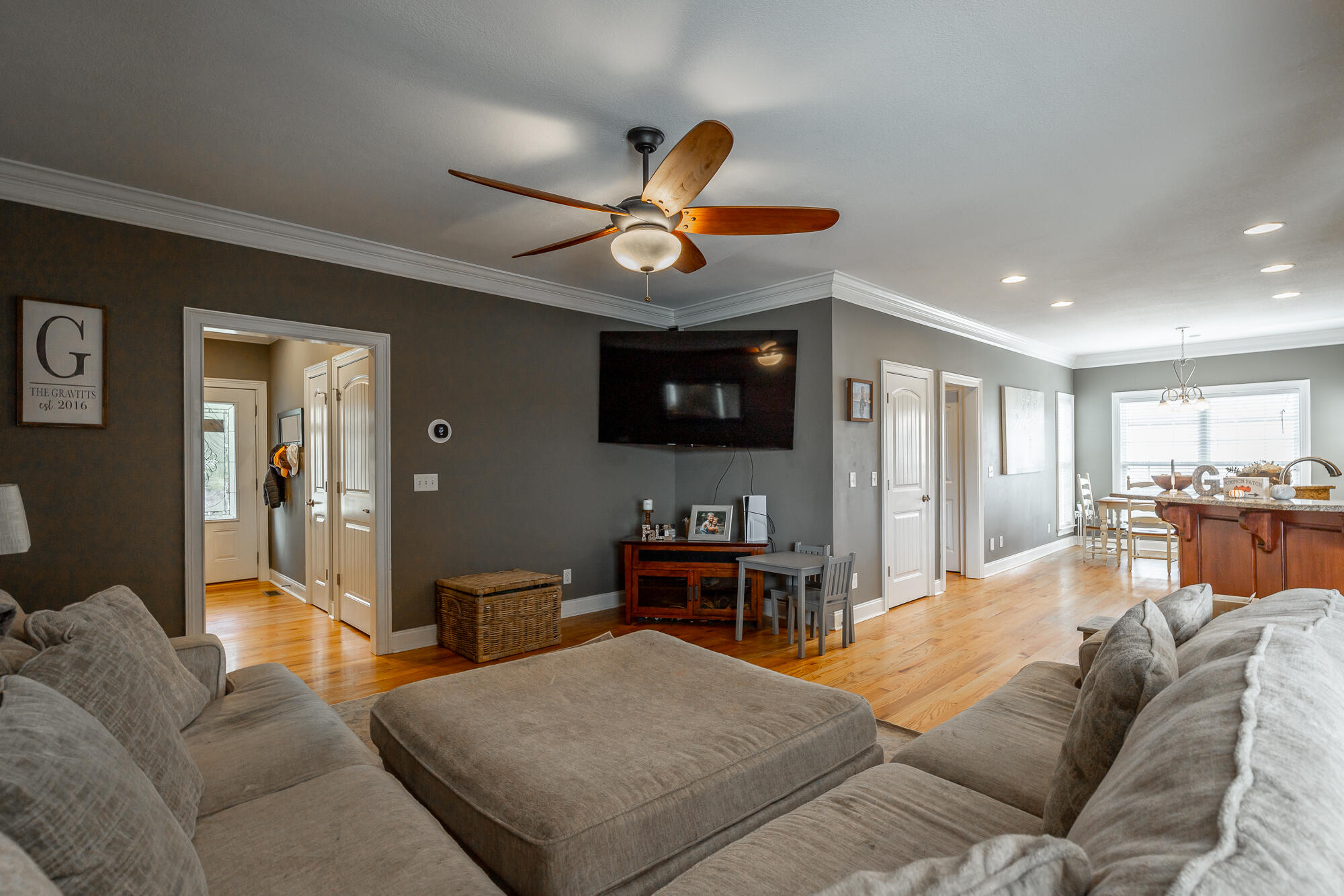 261 Roy Bird Road Rock Spring, GA 30739 - Photo 15 of 66 Living Room