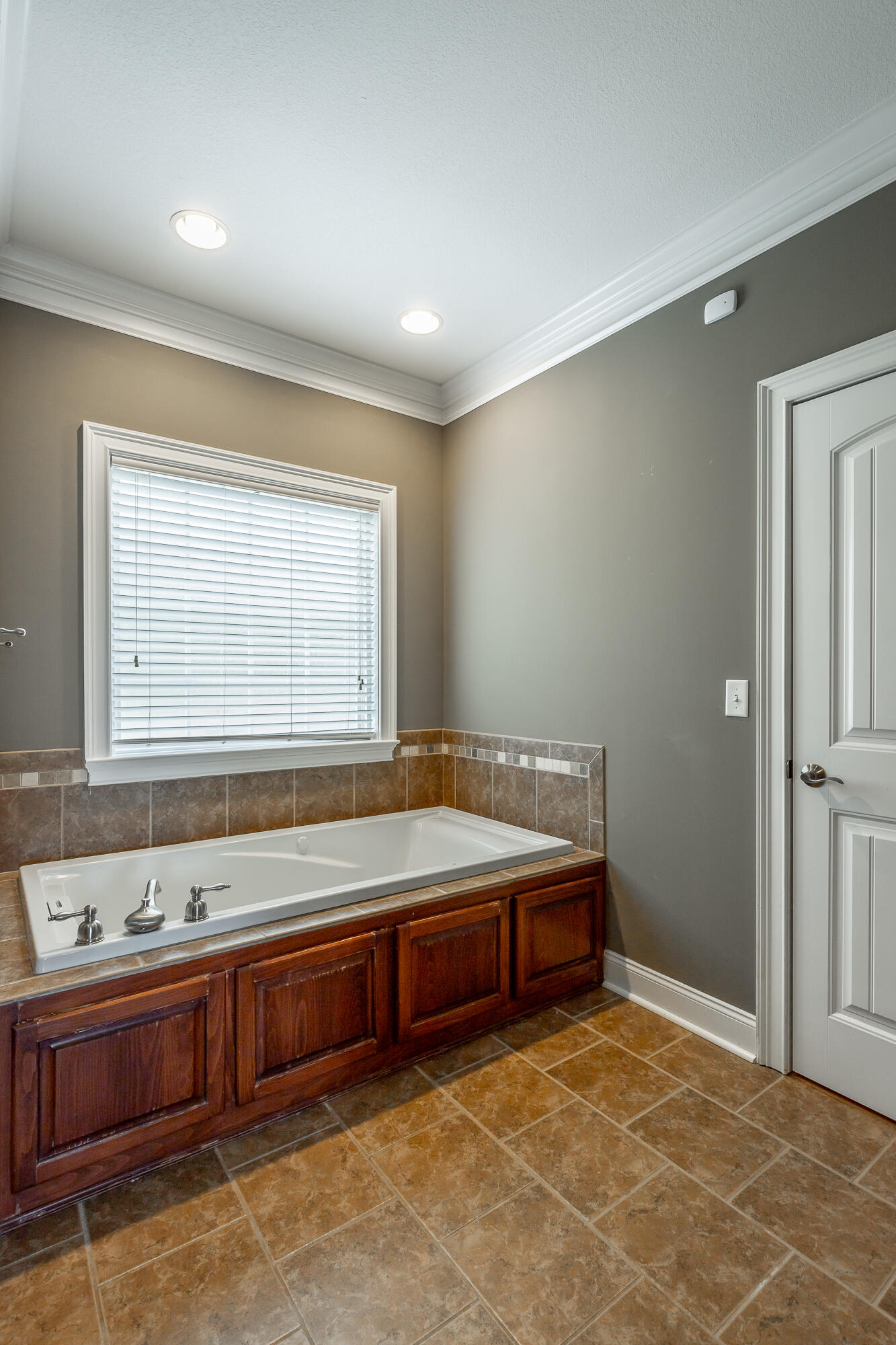 261 Roy Bird Road Rock Spring, GA 30739 - Photo 43 of 66 Bathroom