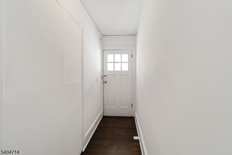 45 Pine Street Morristown, NJ 07960 - Photo 4 of 21