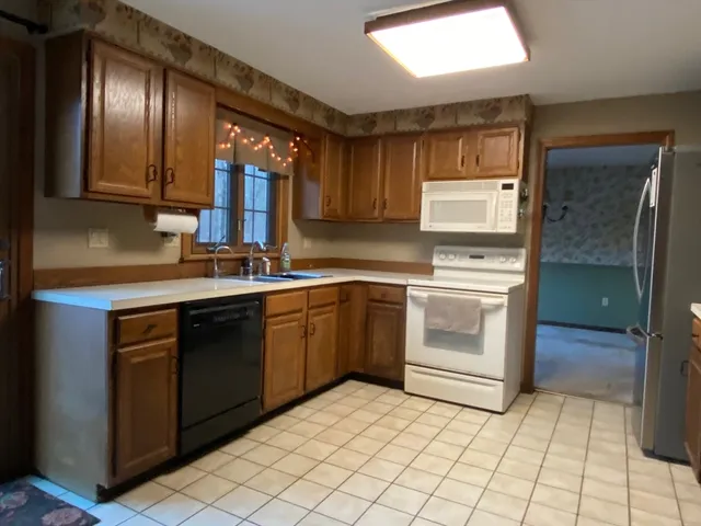 $649,900 | 19 Bens Way, Hopedale, MA 01747