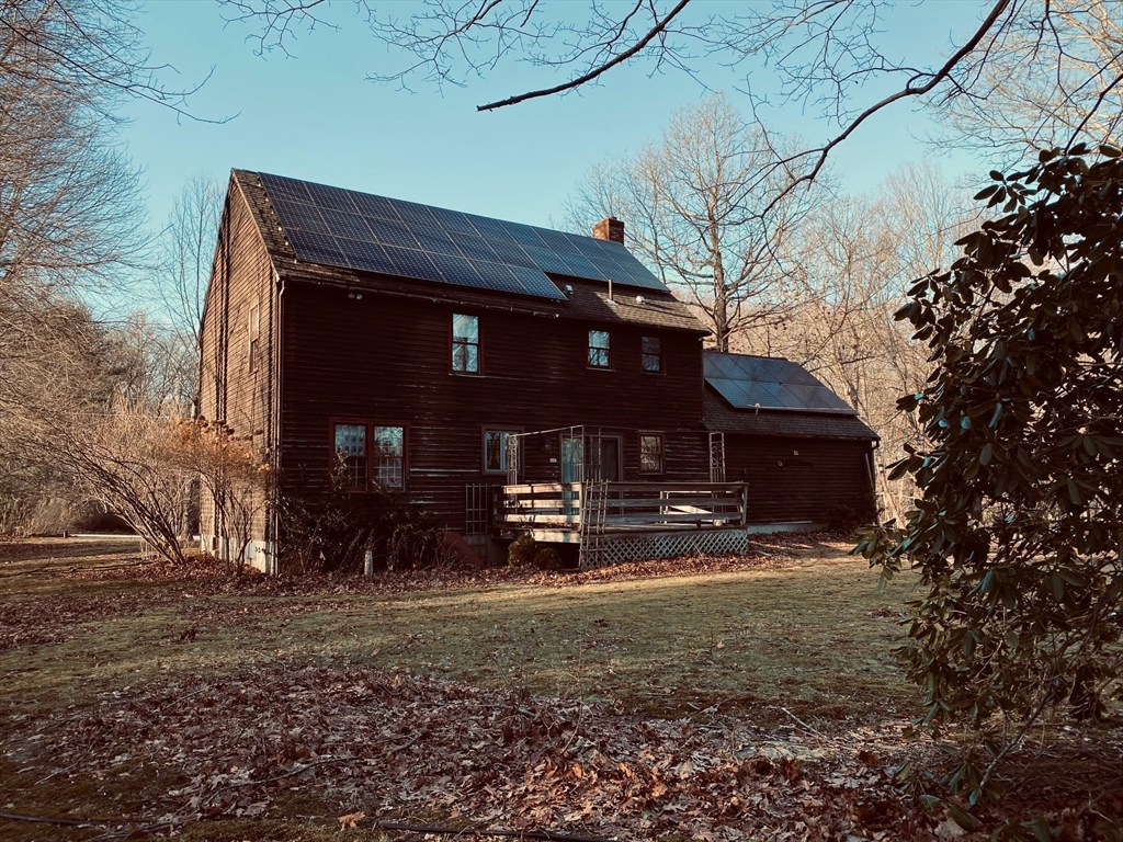 19 Bens Way Hopedale, MA 01747 - Photo 2 of 42