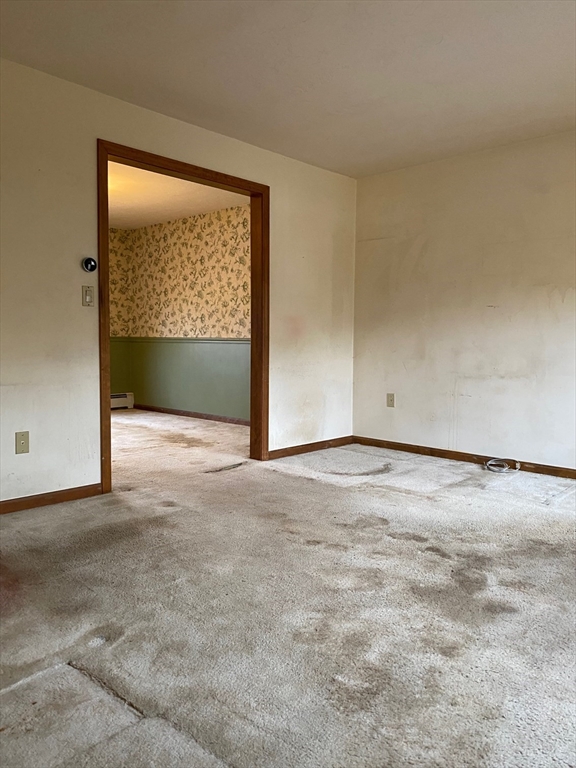 19 Bens Way Hopedale, MA 01747 - Photo 8 of 42