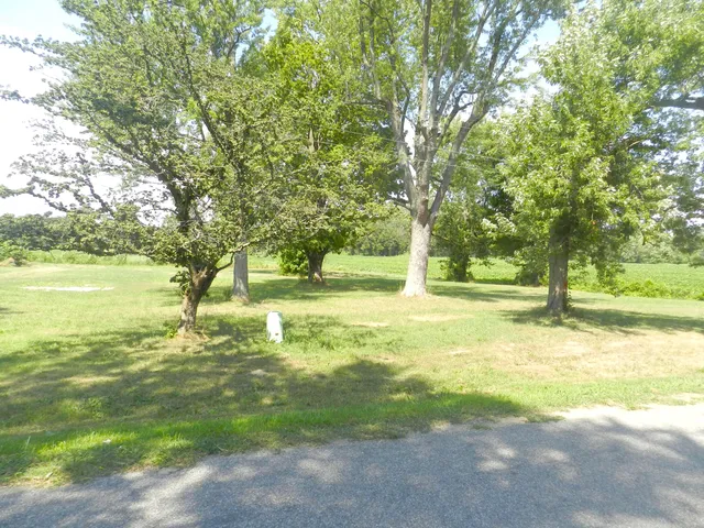 $30,000 | 4511 Oxbow Road, Sodus, MI 49126