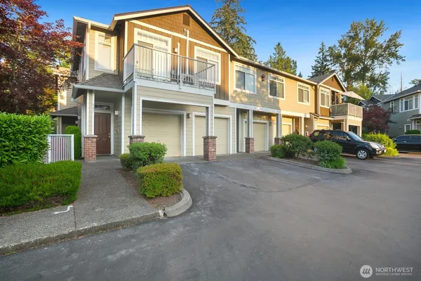 $598,000 | 739 241st Lane Southeast, Unit N1, Sammamish, WA 98074