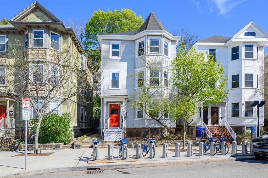 394 Centre Street, Unit 2 Boston, MA 02130 - Photo 1 of 4