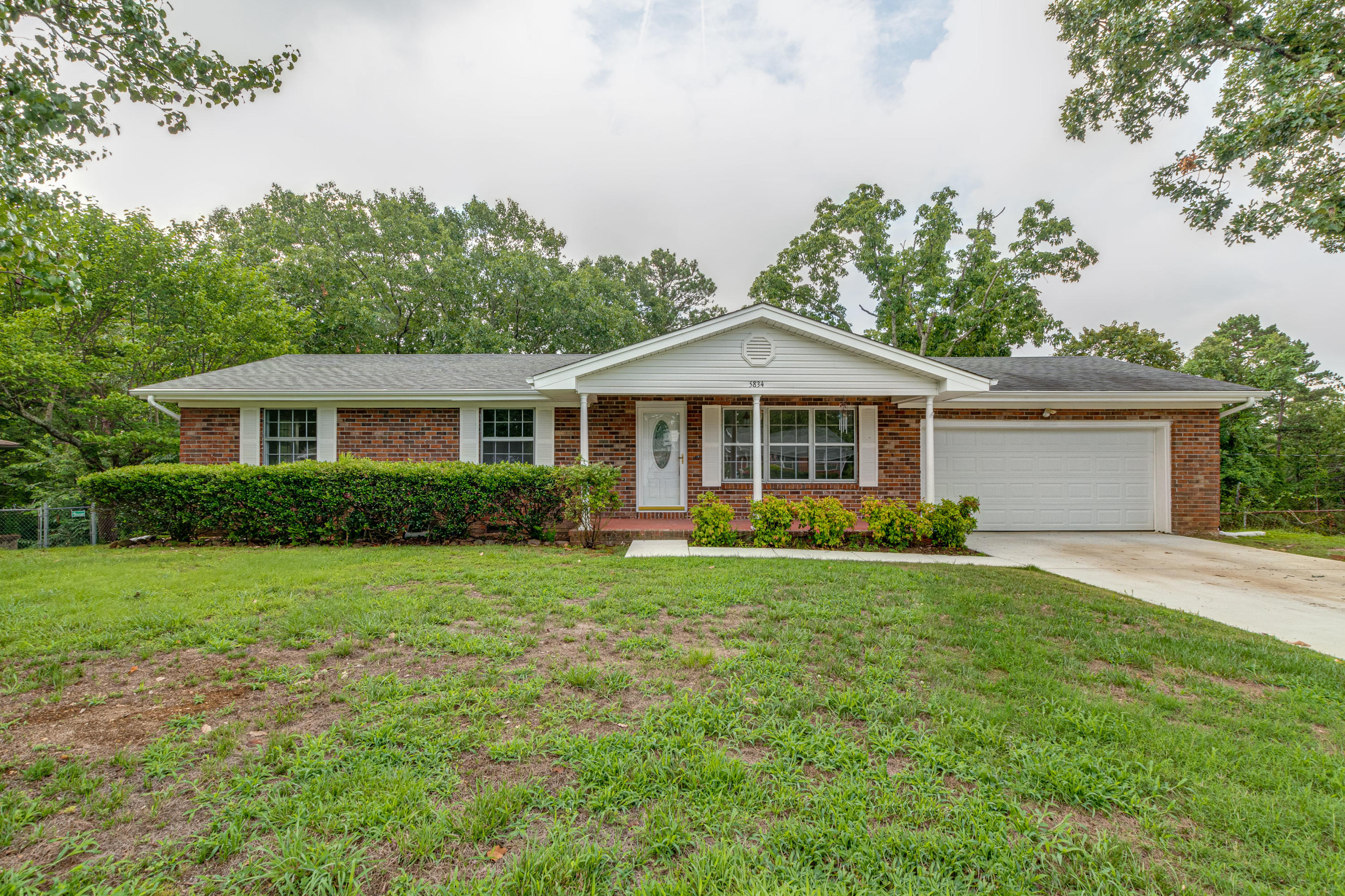 5834 Ragnar Drive Hixson, TN 37343 - Photo 1 of 20 Welcome Home!