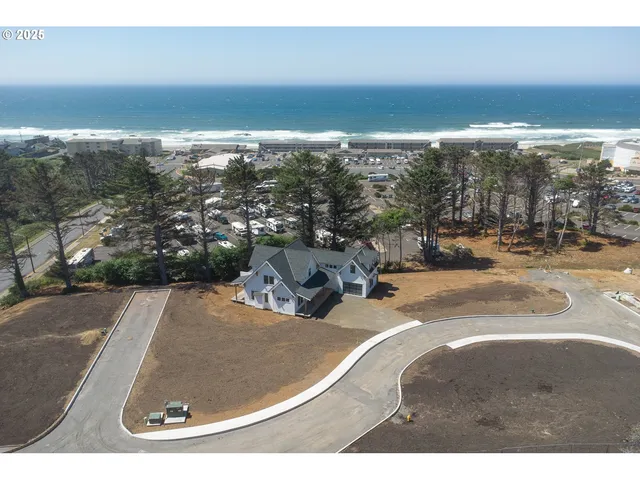 a table with a bench in it