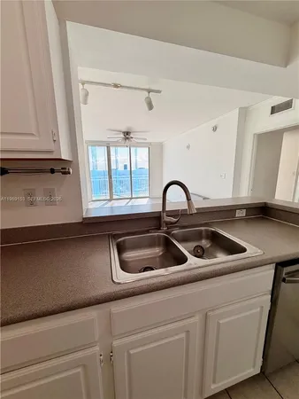 a close view of sink and tap