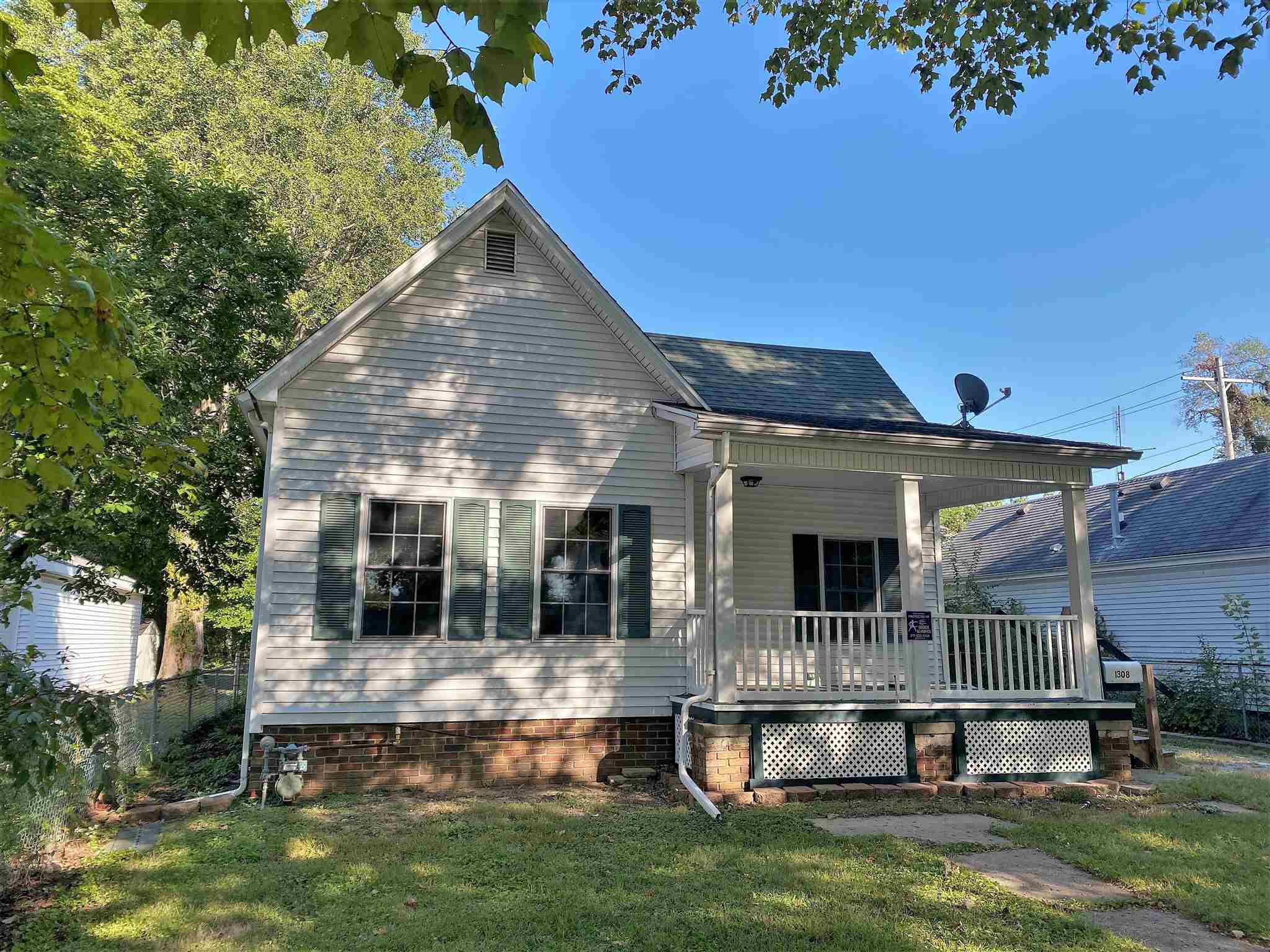 1308 North Rutledge Street Springfield, IL 62702 - Photo 2 of 19