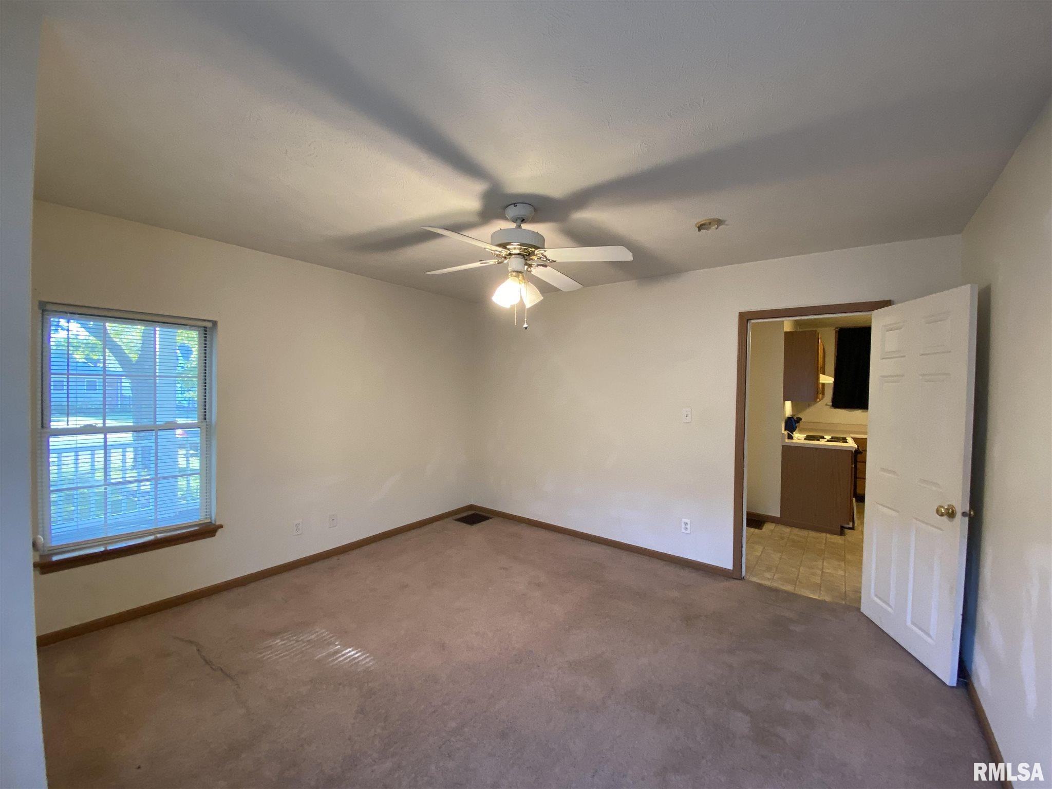 1308 North Rutledge Street Springfield, IL 62702 - Photo 11 of 19