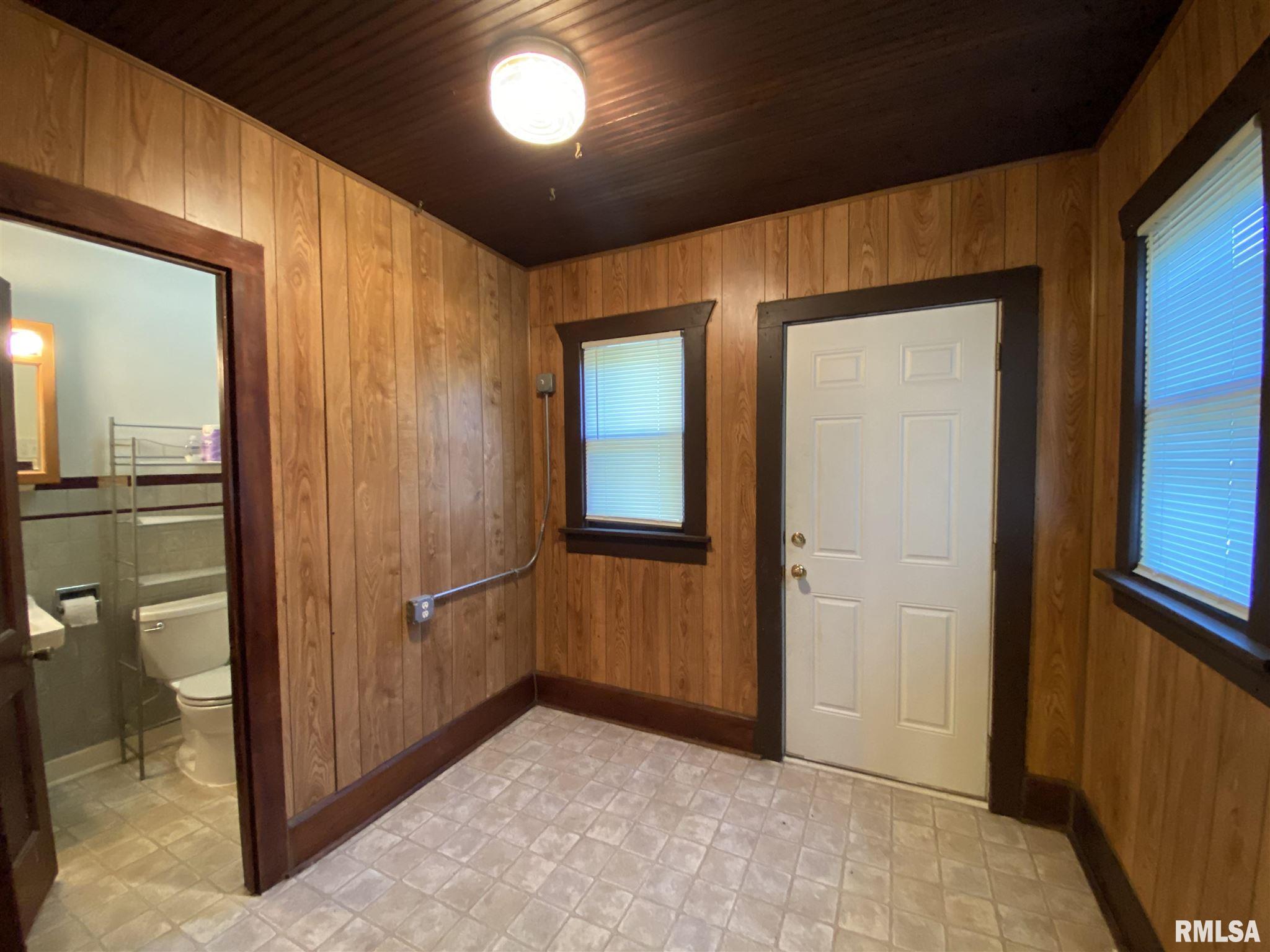 1308 North Rutledge Street Springfield, IL 62702 - Photo 15 of 19